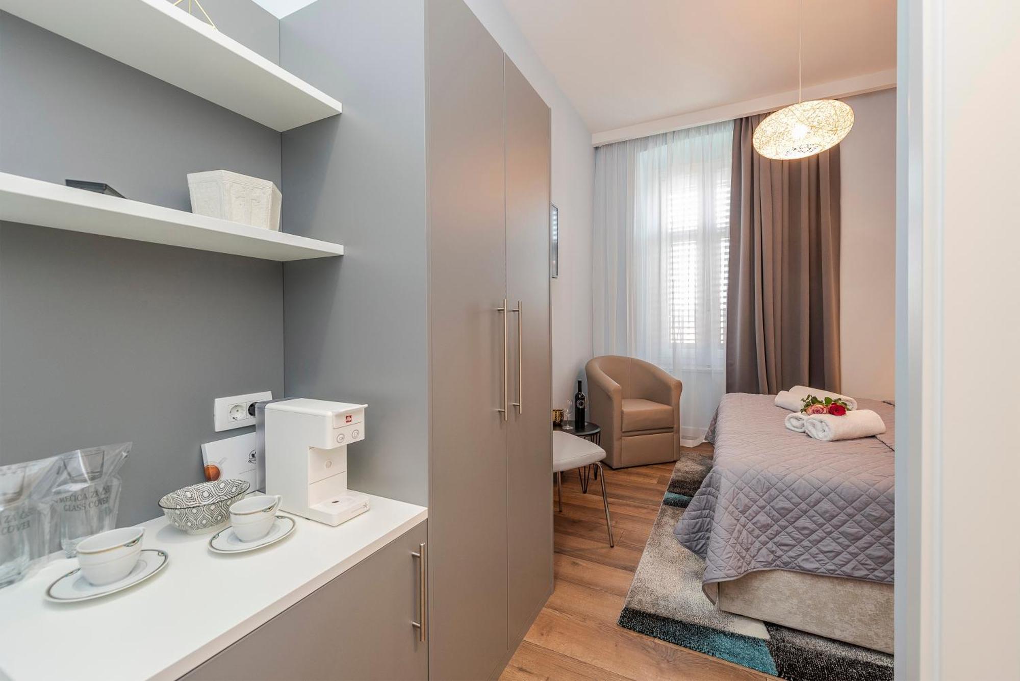 B&A Rooms Zadar Eksteriør billede